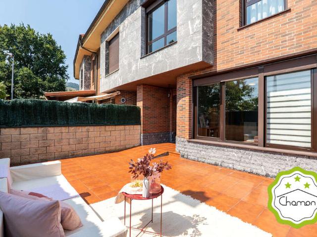 Casa en venta en Cruces, Barakaldo