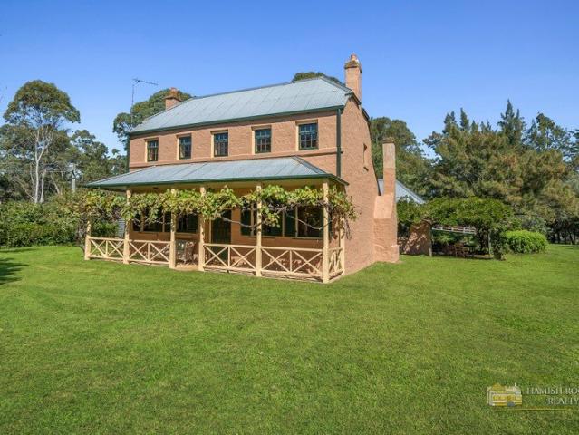 Cottage for sale in Sydney, New South Wales