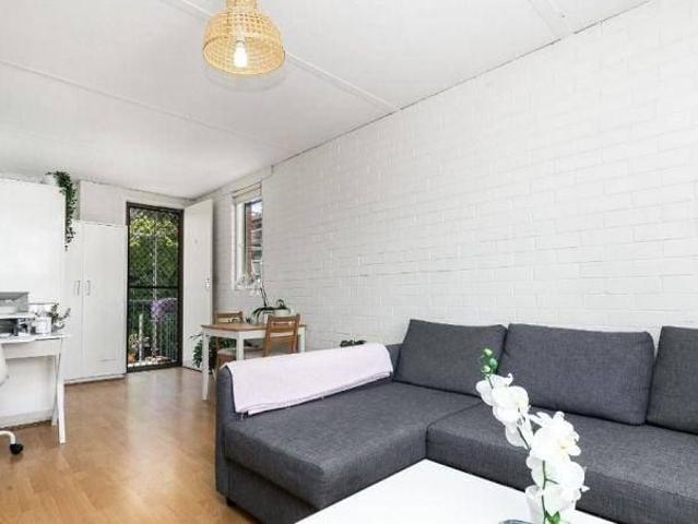 Apartment for rent in North Perth, Western Australia