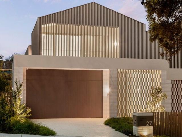 House for sale in Surrey Hills, Victoria