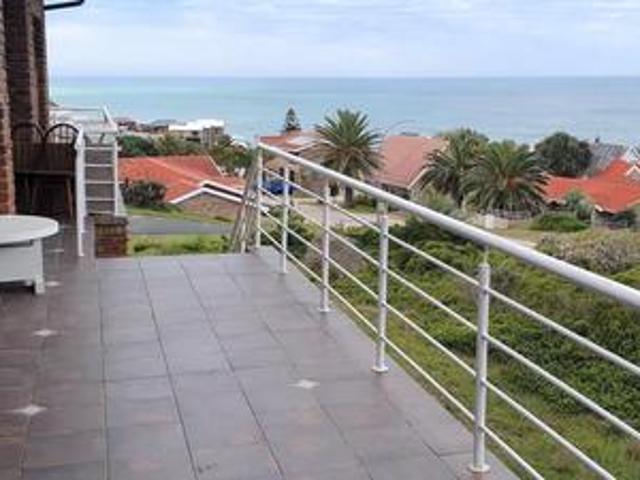 House for sale in Groot Brak Rivier, Western Cape