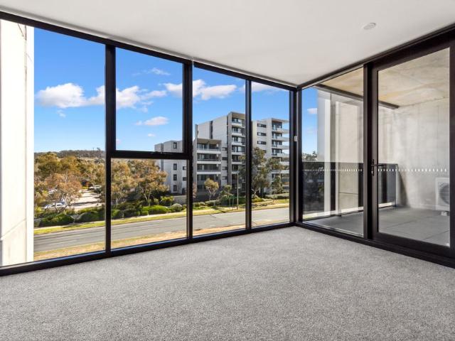 Apartment for rent in Woden, Australian Capital Territory