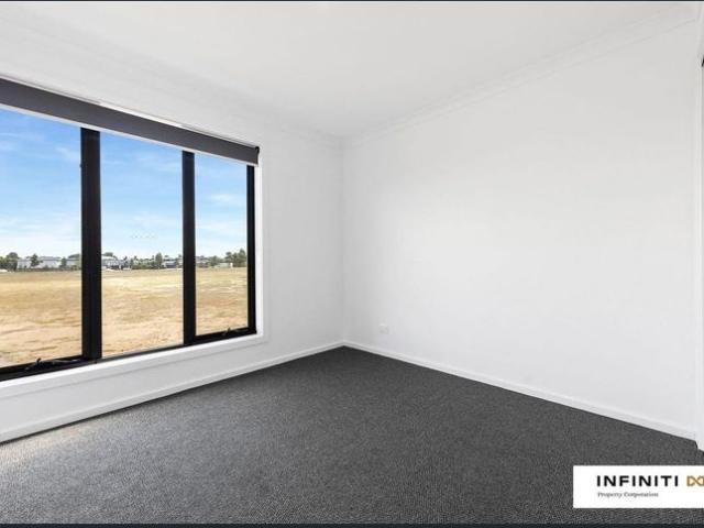 Townhouse for rent in Camerons Creek, Victoria