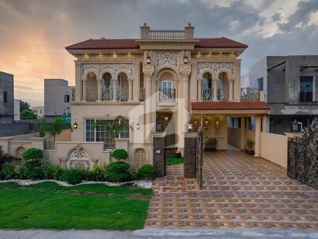 House for sale in لاہور, لاہور ڈویژن