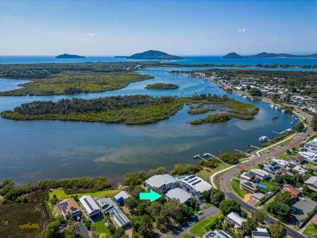 Townhouse for sale in Tea Gardens, New South Wales