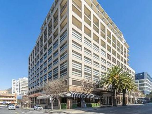 Apartment for sale in Cape Town, Western Cape