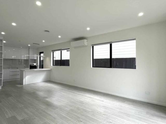 House for rent in Manurewa, Oroua County