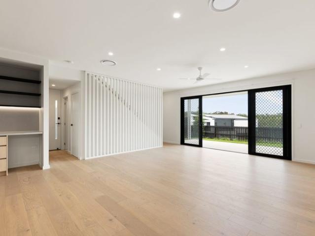 Townhouse for rent in Toombul, Queensland