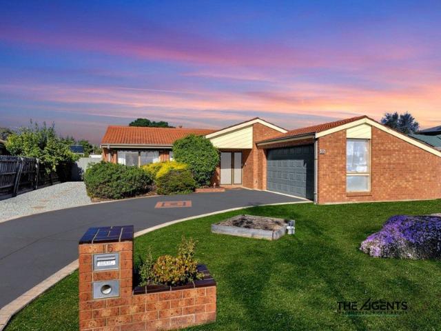 House for rent in Cambridge, Melbourne