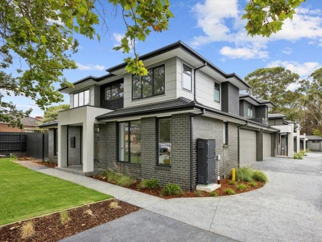 Townhouse for sale in Camerons Creek, Victoria