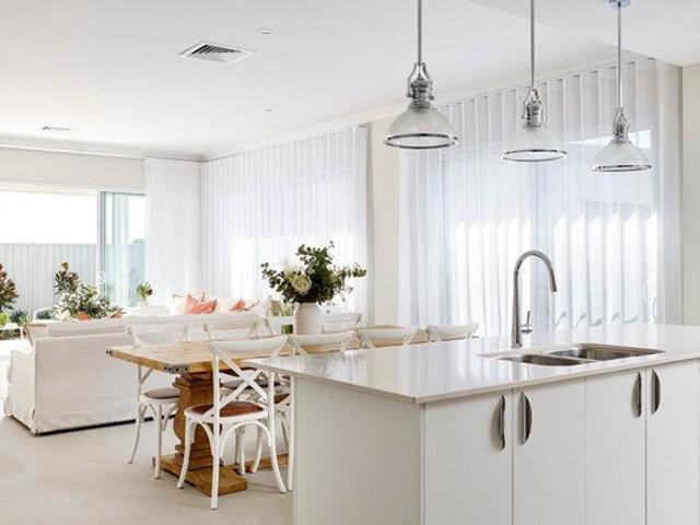 Cottage for sale in Parklands, Western Australia