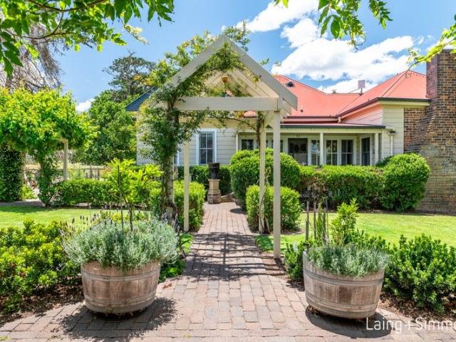 House for sale in Saumarez, New South Wales