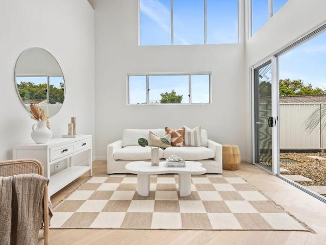 House for rent in Wollongong West, New South Wales