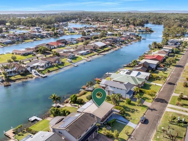 House for sale in Sussex Inlet, New South Wales