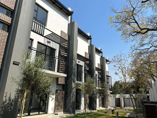 House for rent in Waterkloof, Gauteng