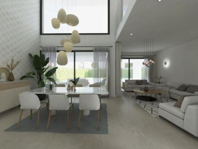 Casa en venta en Castillo de la Duquesa, Costa del Sol Occidental