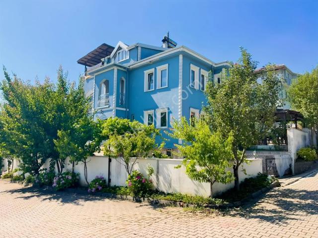 İnegöl, Bursa içerisinde satılık Villa