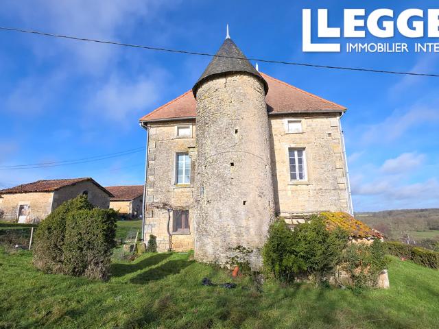 Maison vente à Confolens, Alloue