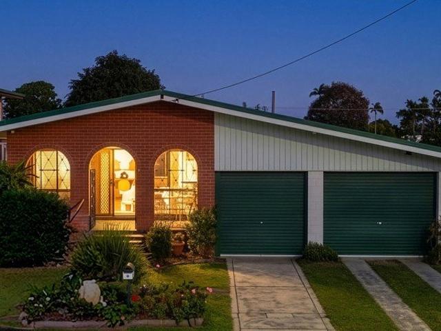 House for sale in Westcourt, Cairns