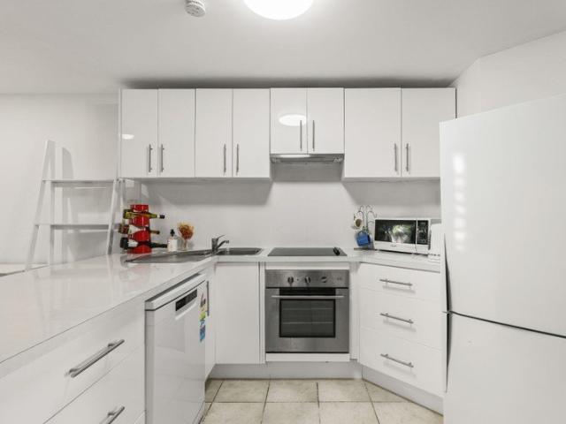 Apartment for sale in Cairns, Queensland