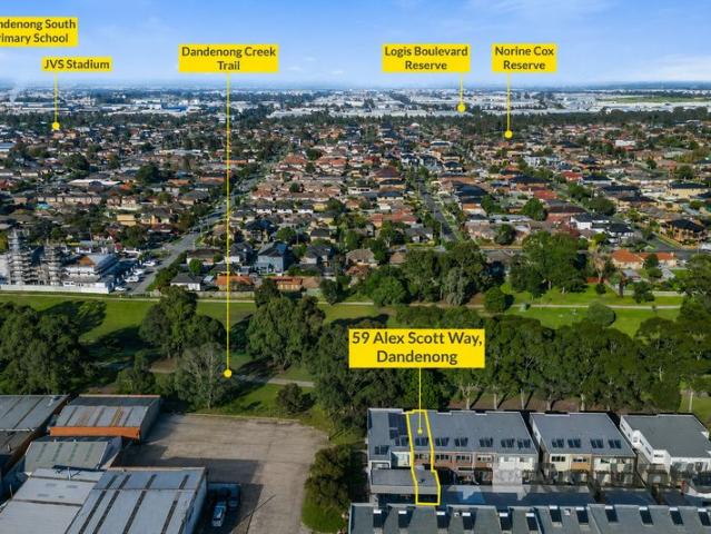 Townhouse for sale in Camerons Creek, Victoria