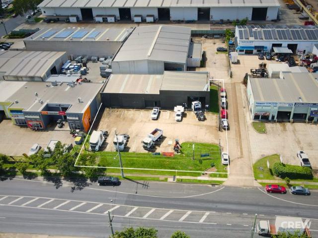 Warehouse for rent in Toombul, Queensland