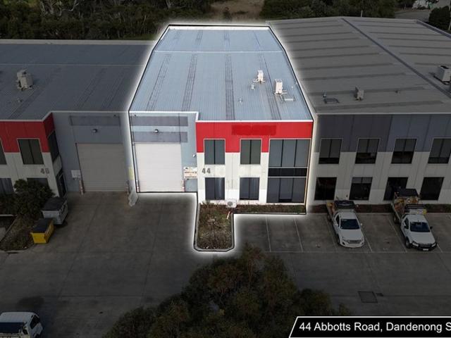 Warehouse for rent in Camerons Creek, Victoria