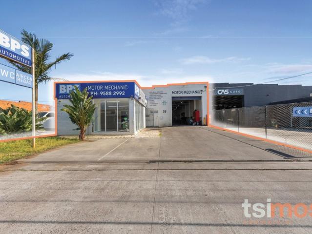 Warehouse for sale in Mordialloc, Melbourne