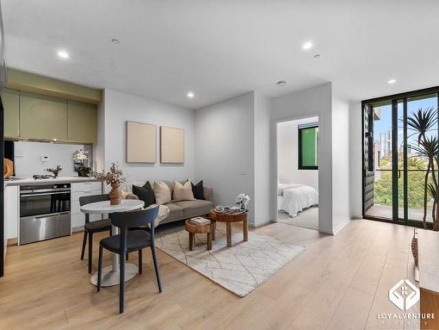 Apartment for sale in City Of Melbourne, Camerons Creek