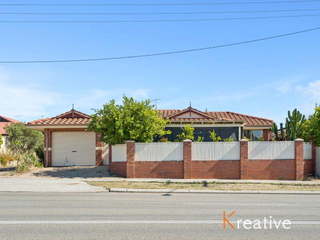 Villa for sale in Stirling, Western Australia