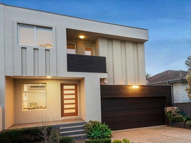 House for sale in Glen Iris