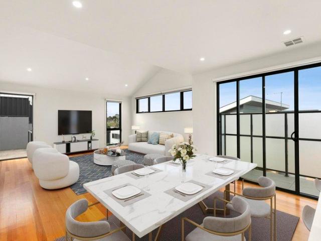 Townhouse for sale in Camerons Creek, Victoria
