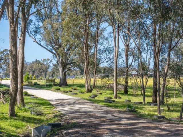 Cottage for sale in Balmattum, Violet Town