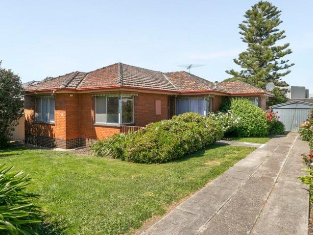 House for sale in Glenroy, Melbourne