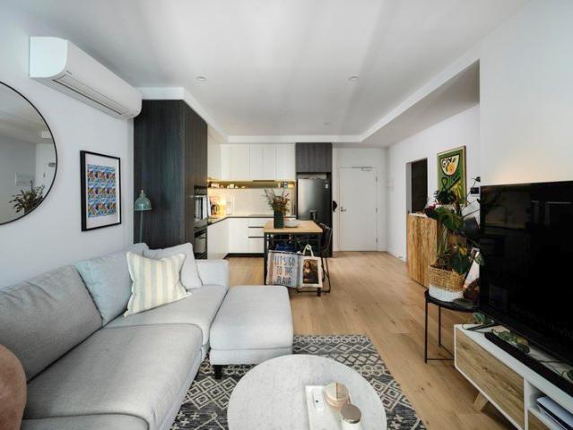 Apartment for sale in Alphington, Melbourne