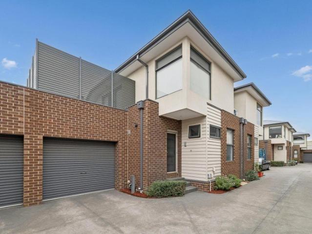 Townhouse for sale in Brunswick West, Melbourne