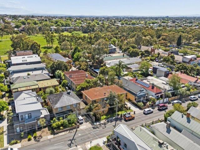 Apartment for sale in Northcote, Melbourne