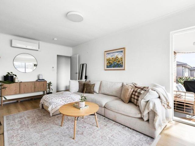 Apartment for sale in Essendon, Melbourne