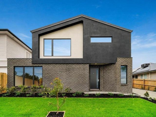 Flat for sale in Heidelberg, Melbourne
