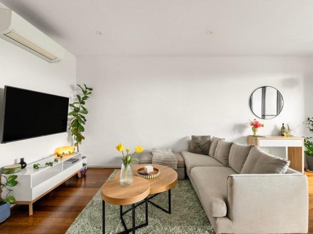 Apartment for sale in Reservoir, Melbourne