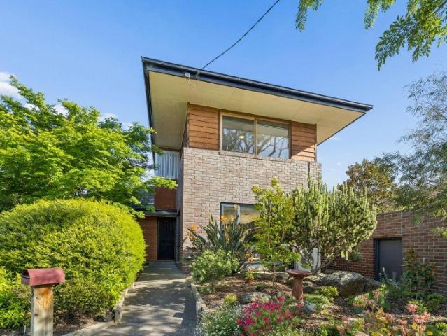 House for sale in Rosanna, Melbourne