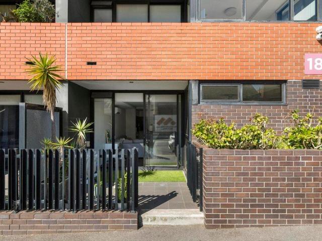 Apartment for sale in Carlton & United Beverages Brewery, Melbourne