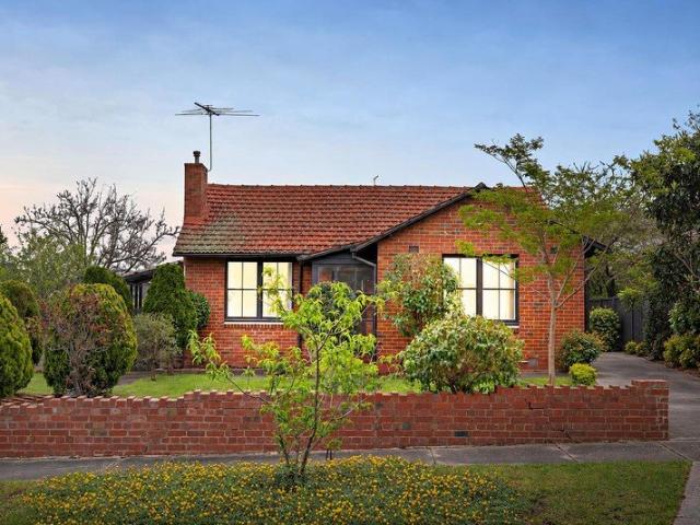 House for sale in Heidelberg Heights, Melbourne
