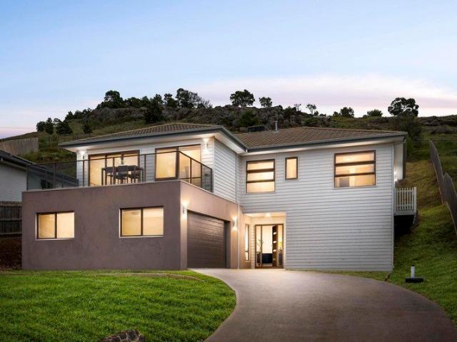 House for sale in Sunbury, Melbourne