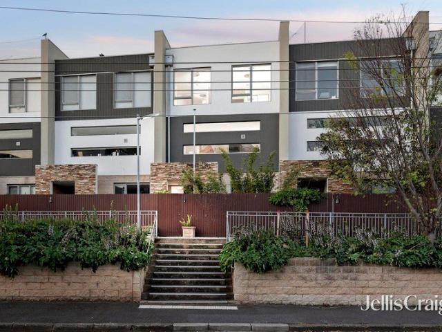 Townhouse for sale in Kensington, Melbourne