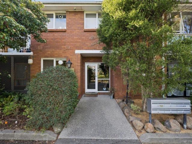 Apartment for sale in Camerons Creek, Victoria
