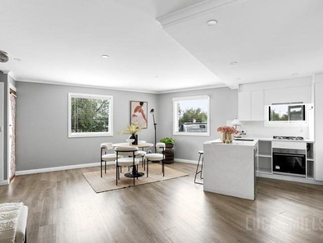 Townhouse for sale in West Melbourne, Melbourne