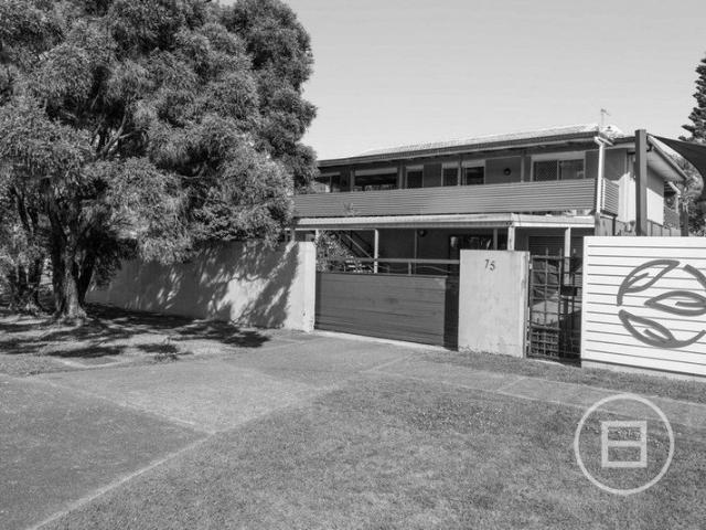 House for sale in Broadbeach Waters, Gold Coast City