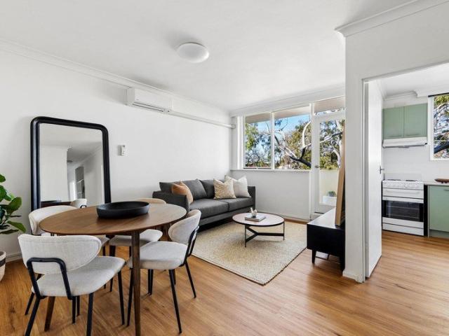 Apartment for sale in Camerons Creek, Victoria