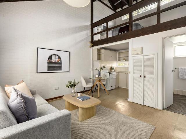 Apartment for sale in City Of Melbourne, Camerons Creek